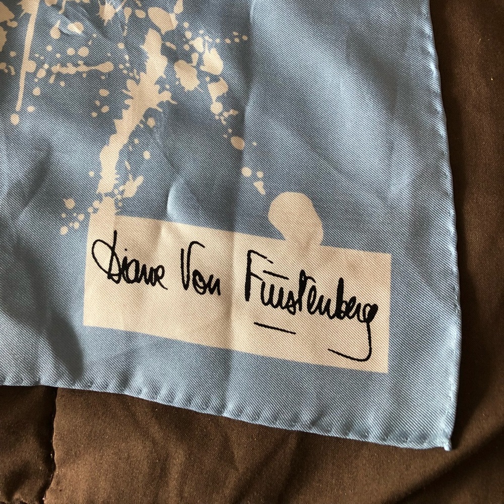 Diane Von Furstenberg Scarf